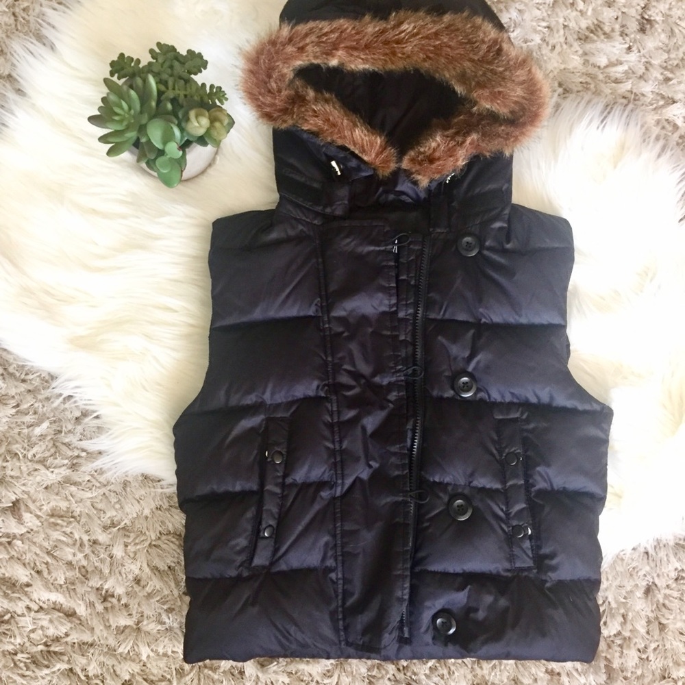 GAP Down Puffer Vest Detachable Faux Fur Trim